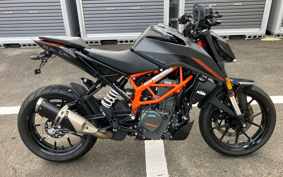 KTM 390 DUKE 2023 JPJ40