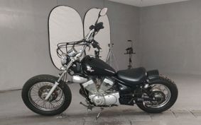 YAMAHA VIRAGO 250 3DM