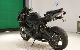 TRIUMPH DAYTONA 675 2009