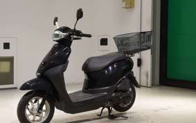 HONDA TACT-4ﾍﾞｰｼｯｸ AF79