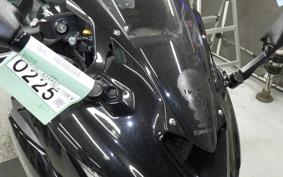 KAWASAKI ZX-25R ZX250E