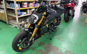 DUCATI DIAVEL 1260S 2022 2G00