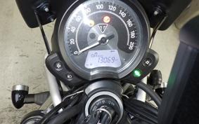 TRIUMPH STREET SCRAMBLER 2017