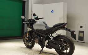 HONDA CB650R E-Clutch 2024 RH17