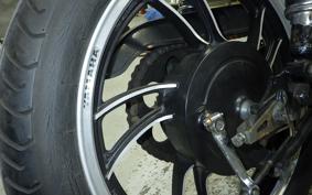 YAMAHA XJ550 2025 4V8