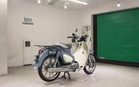 HONDA C125 SUPER CUB