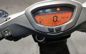SUZUKI SU WISH  DV12B