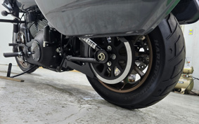 HARLEY FXLRST 2022 YXZ