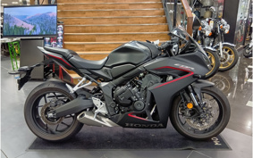 HONDA CBR650R E-Clutch 2024 RH17