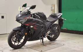 YAMAHA YZF-R25 RG10J