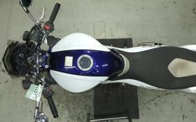 SUZUKI ｸﾞﾗﾃﾞｨｳｽ400 2009 VK58A