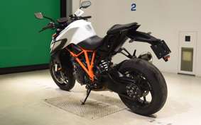 KTM 1290 SUPER DUKE R 2019