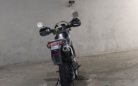 SUZUKI DJEBEL250XC SJ45A