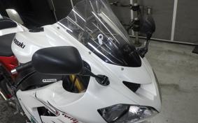 KAWASAKI ZX 10 NINJA R 2004 ZXT00C