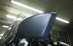 SUZUKI GSX250R 2015