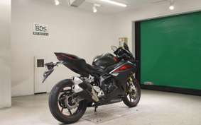 HONDA CBR250RR A MC51