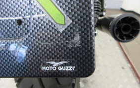 MOTO GUZZI V7 STONE 2022