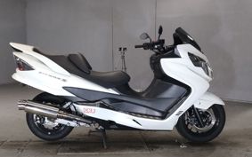 SUZUKI SKYWAVE 250S CJ46A