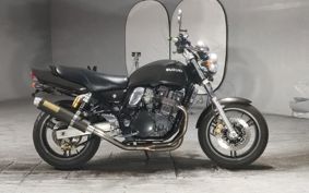 SUZUKI INAZUMA 400 GK7BA