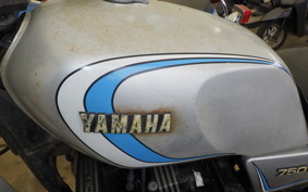 YAMAHA XJ750 E 5G8