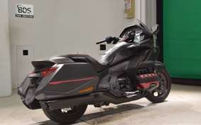 HONDA GL 1800 GOLD WING TOUR SC79