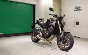 HONDA CB650R E-Clutch 2024 RH17