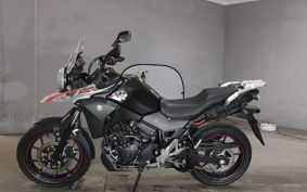 SUZUKI V STROM 250 DS11A