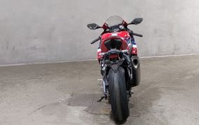 HONDA CBR1000RR R SC82