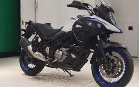 SUZUKI Vストローム650XTA C733A