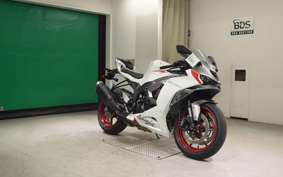 KAWASAKI NINJA ZX-6R A 2018 ZX636J