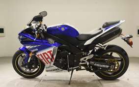 YAMAHA YZF-R1 2010