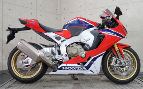 HONDA CBR1000RR 2017 SC77