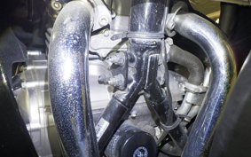 SUZUKI GSR250F 2011