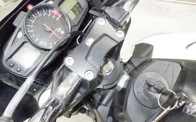 SUZUKI GSR600 A 2010
