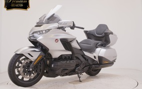 HONDA GL 1800 GOLD WING TOUR DCT 2025 SC79