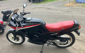HONDA VT250F MC15