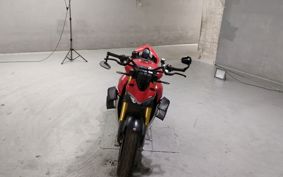 DUCATI  DUCATI  STREET  FIGHTER V4S 2020 FA00AA