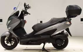 SUZUKI SKYWAVE 200 (Burgman 200) CH41A