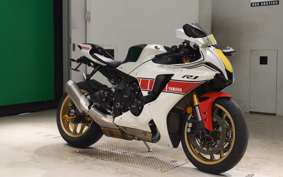 YAMAHA YZF-R1 2022 RN65J