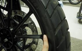 DUCATI SCRAMBLER400X 2025