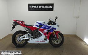 HONDA CBR600RR 2016 PC40