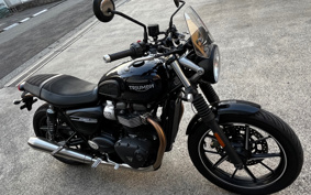 TRIUMPH STREET TWIN 2019 DAD74G
