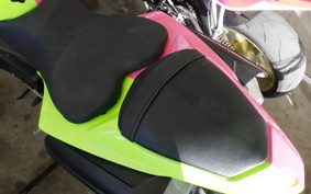 YAMAHA YZF-R1 RN24J