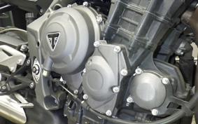 TRIUMPH STREET TRIPLE S 2020