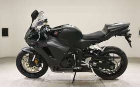 HONDA CBR600RR 2024 PC40