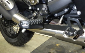TRIUMPH SCRAMBLER400XC 2025