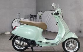 VESPA PRIMA BEIGE RA125 M8212