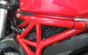 DUCATI MONSTER 821 2015