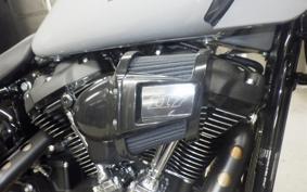 HARLEY FXLRST1920 2025