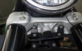 HUSQVARNA SVARTPILEN 125 2023